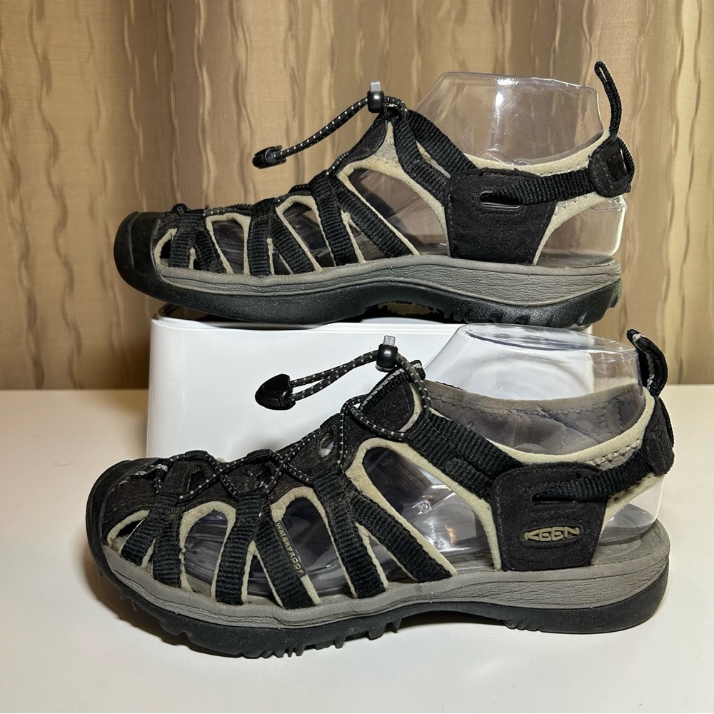 Keen Whisper Women's 7 Waterproof Hiking Close Toed Bungie Slingback Black Tan